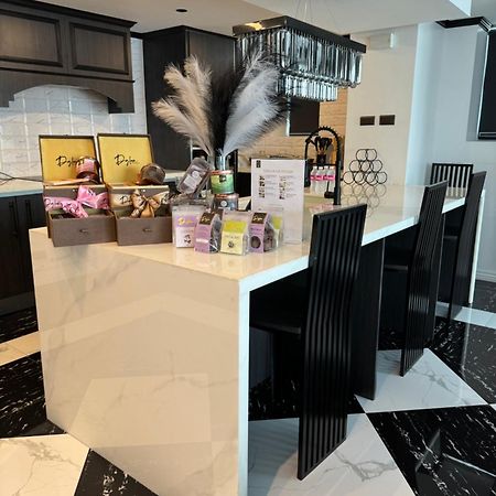 Makati Isabela Luxury Apartment มะนิลา ภายนอก รูปภาพ