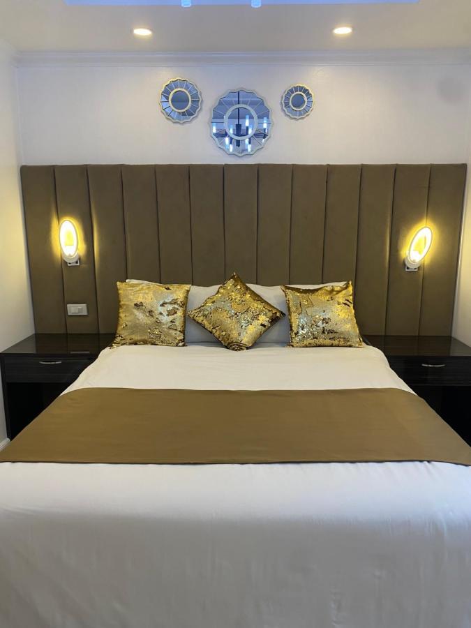 Makati Isabela Luxury Apartment มะนิลา ภายนอก รูปภาพ