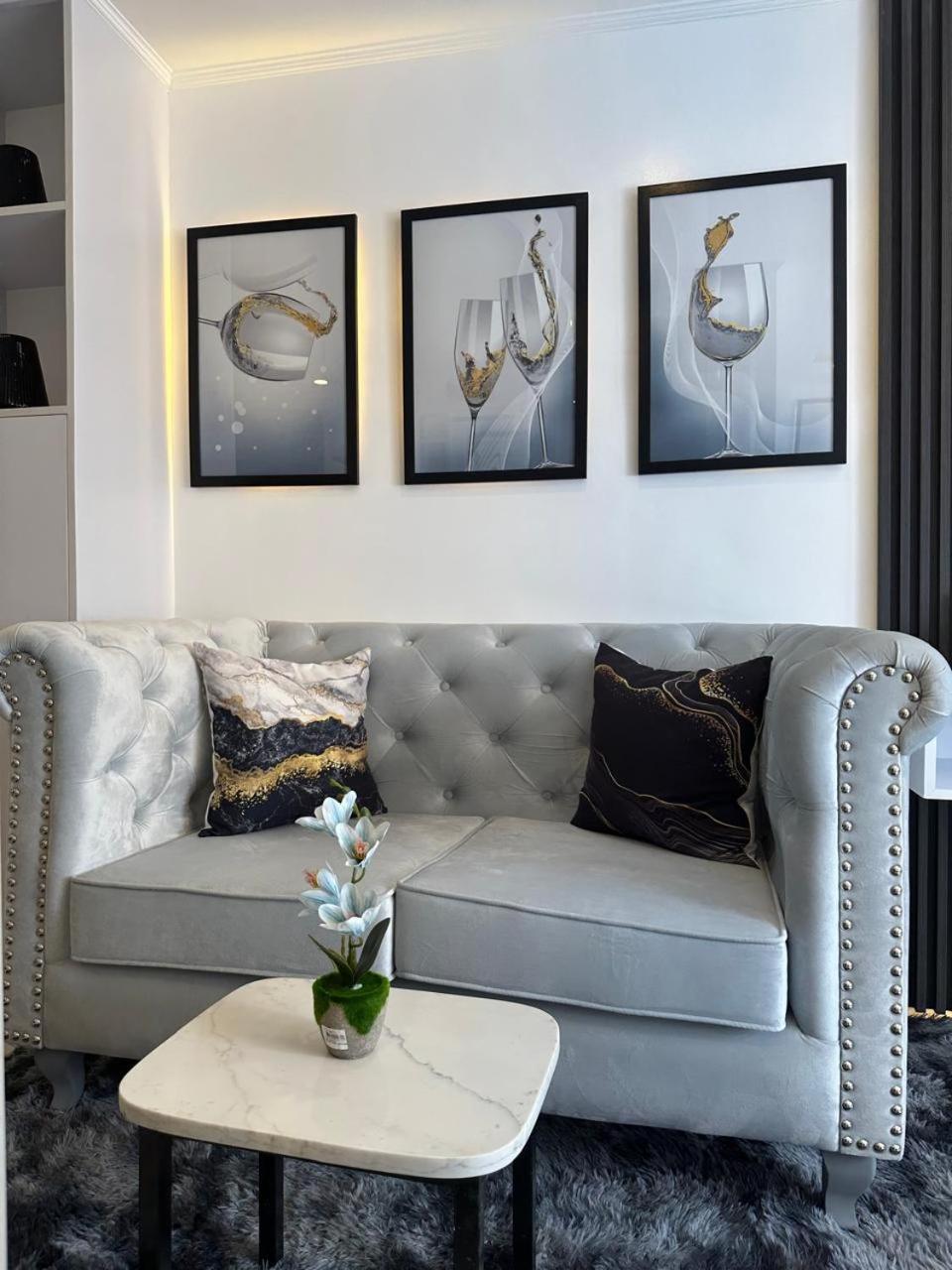 Makati Isabela Luxury Apartment มะนิลา ภายนอก รูปภาพ